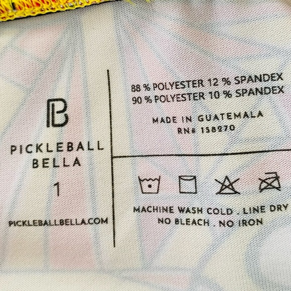 Pickleball Bella Colorful Red and Yellow Angle 1 Shot Functional Skort Sz Small - Picture 11 of 12